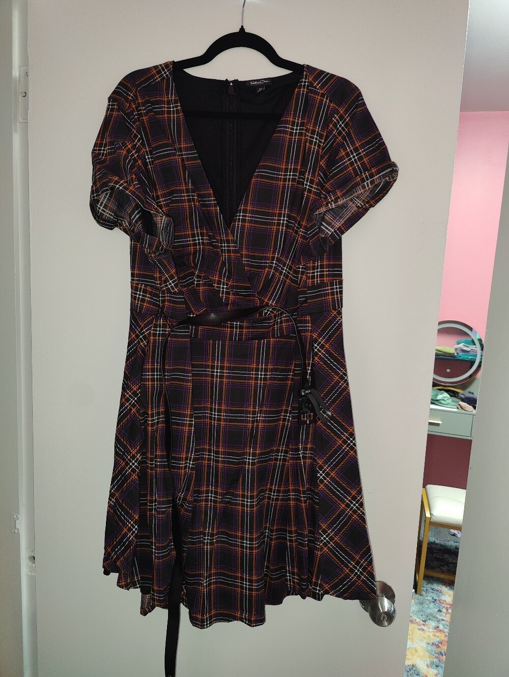 Retro Chic Plaid Wrap Dress Size 2 (2X)